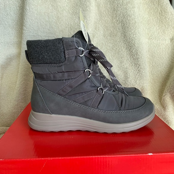 Kim Rogers Winter Boots - Picture 1 of 7